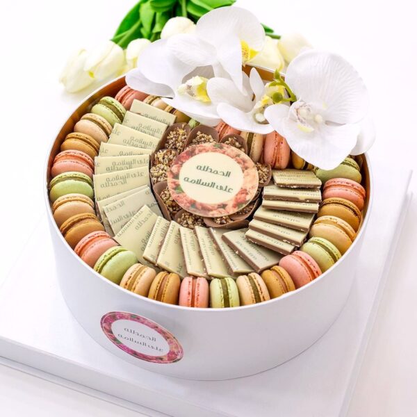 Best premium chocolate & macarons