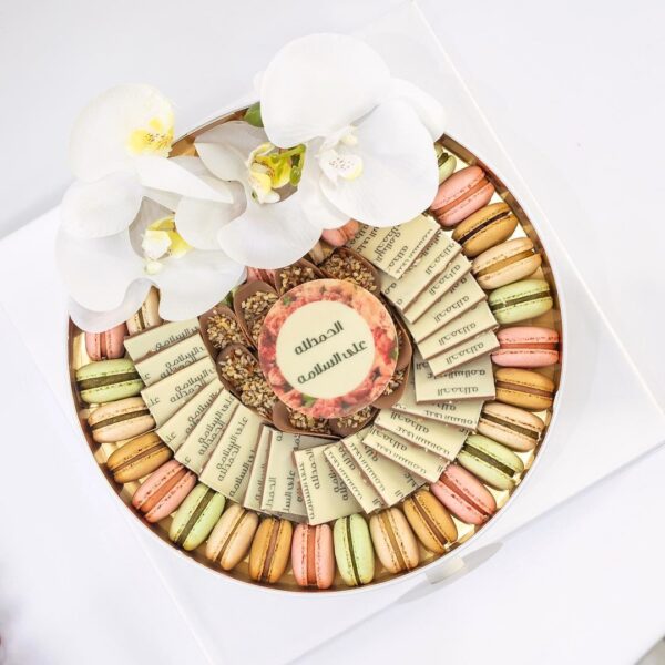 Best premium chocolate & macarons
