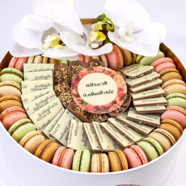 Best premium chocolate & macarons