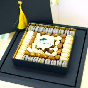 graduation chocolate & macaron